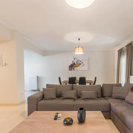 διωροφη μεζονετα-2km απο το κεντρο-iliana House Apartment Alepou