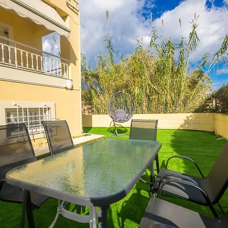 Apartment διωροφη μεζονετα-2km απο το κεντρο-iliana House